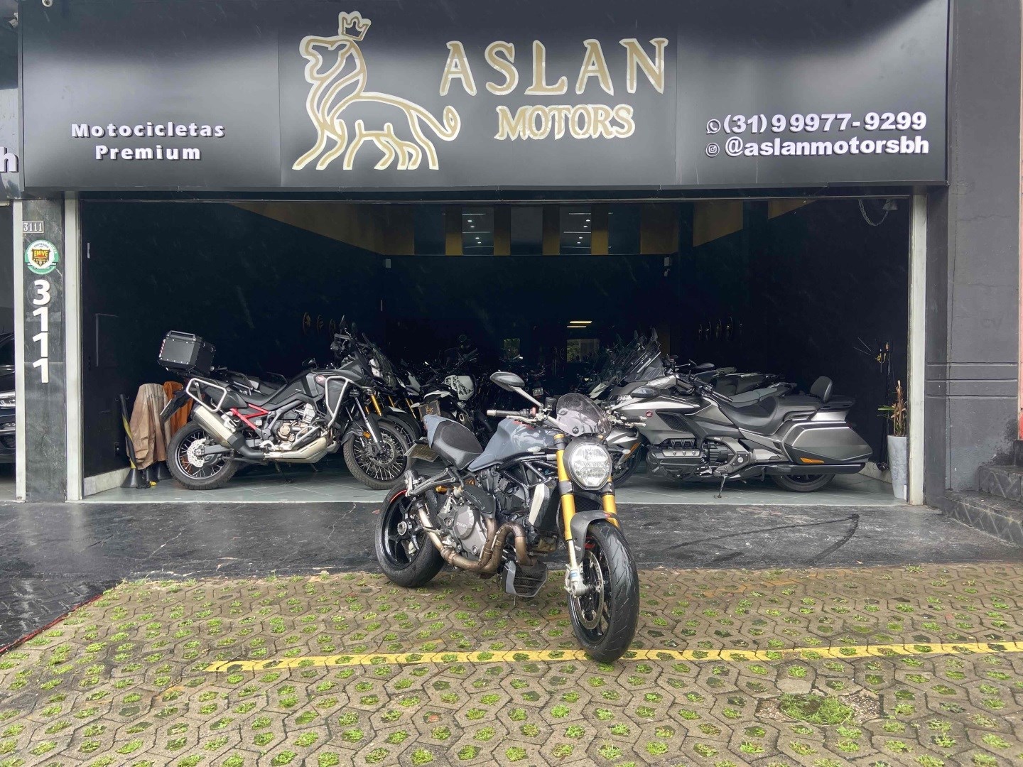 DUCATI MONSTER 1200 S